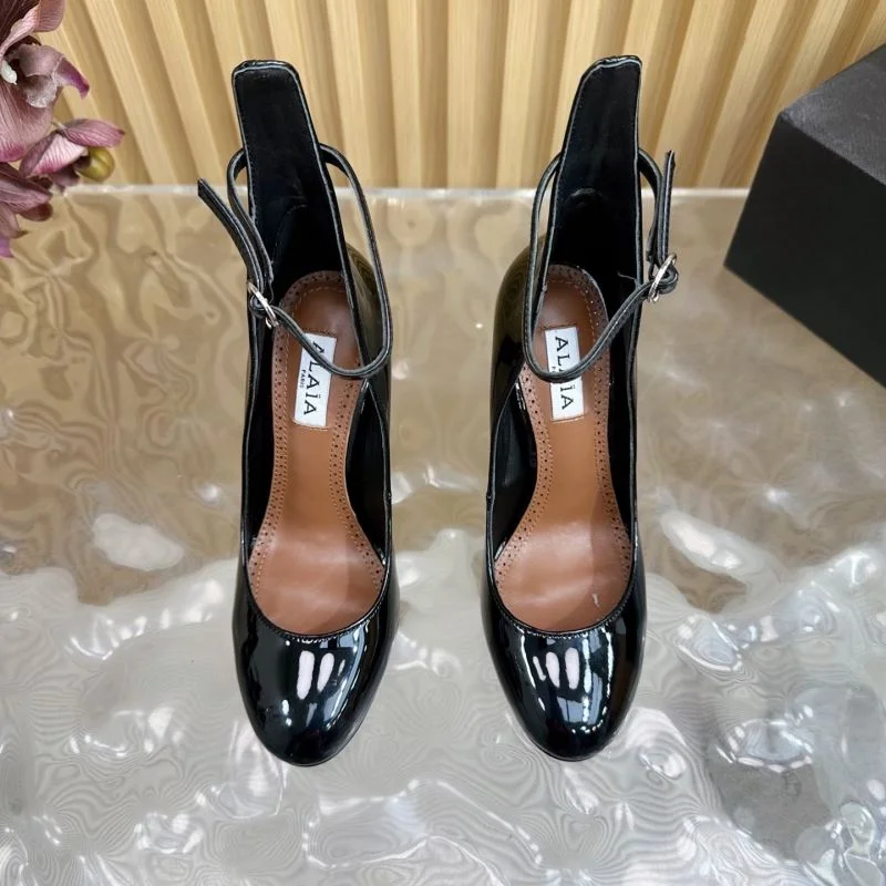 MoistureWicking Alaia Shoes 13181