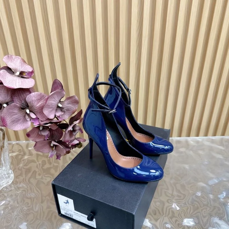 Alaia Shoes Classic 13190