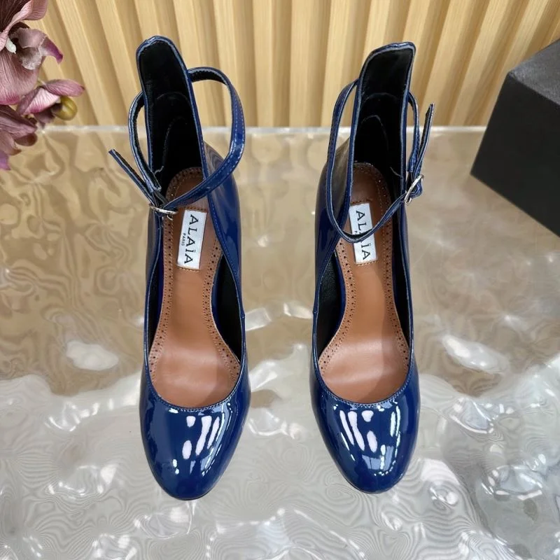 Alaia Shoes Classic 13190