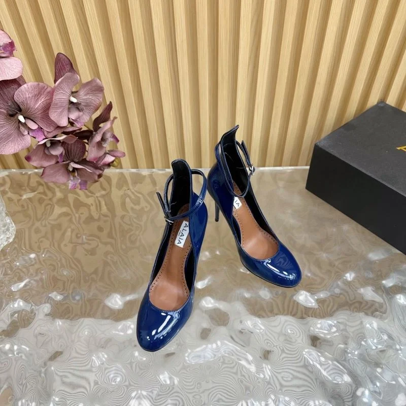 Alaia Shoes Classic 13190