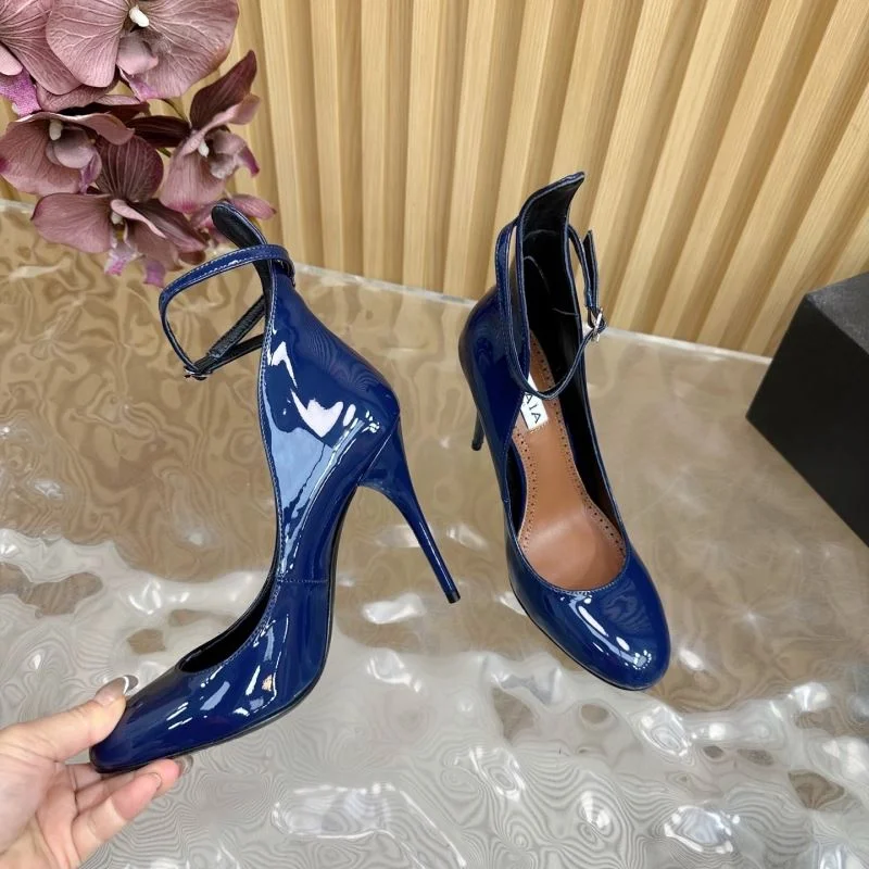 Alaia Shoes Classic 13190