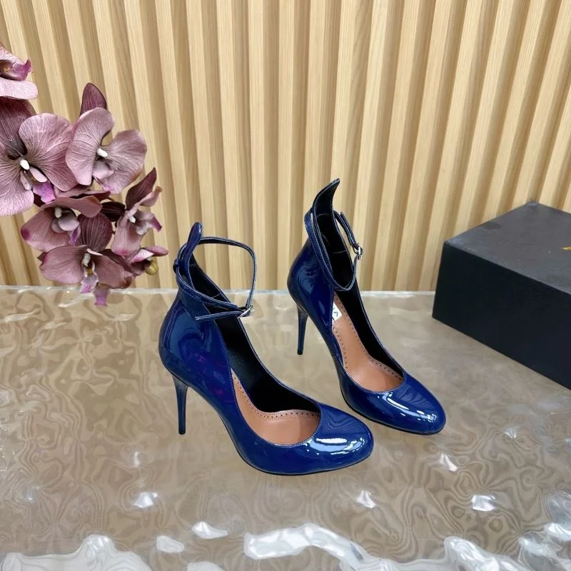 Alaia Shoes Classic 13190