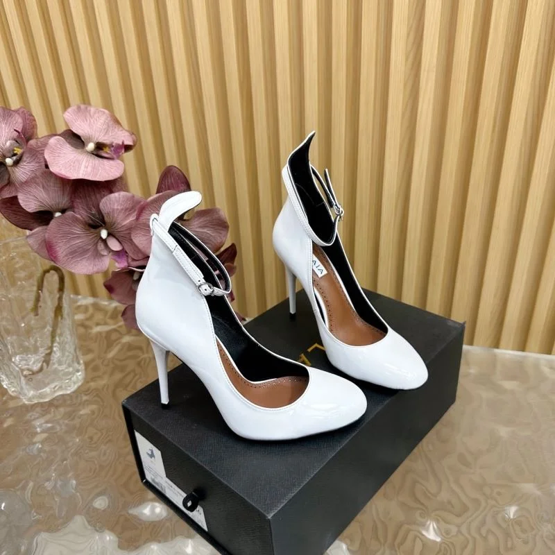 Unisex Alaia Shoes 13182