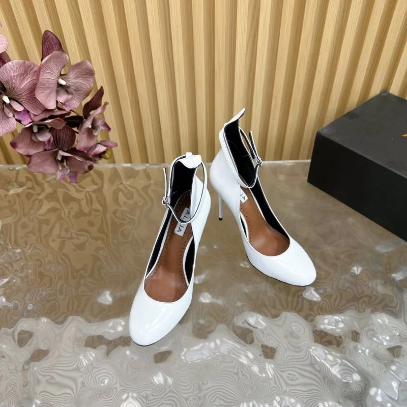 Unisex Alaia Shoes 13182
