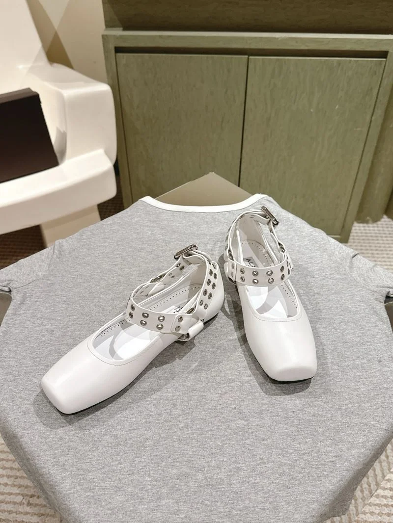 Alaia Shoes Snug 13175