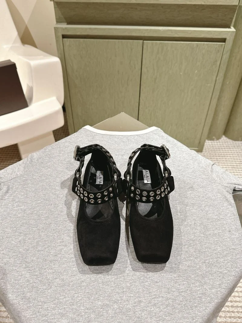 Alaia Shoes StreetReady 13176