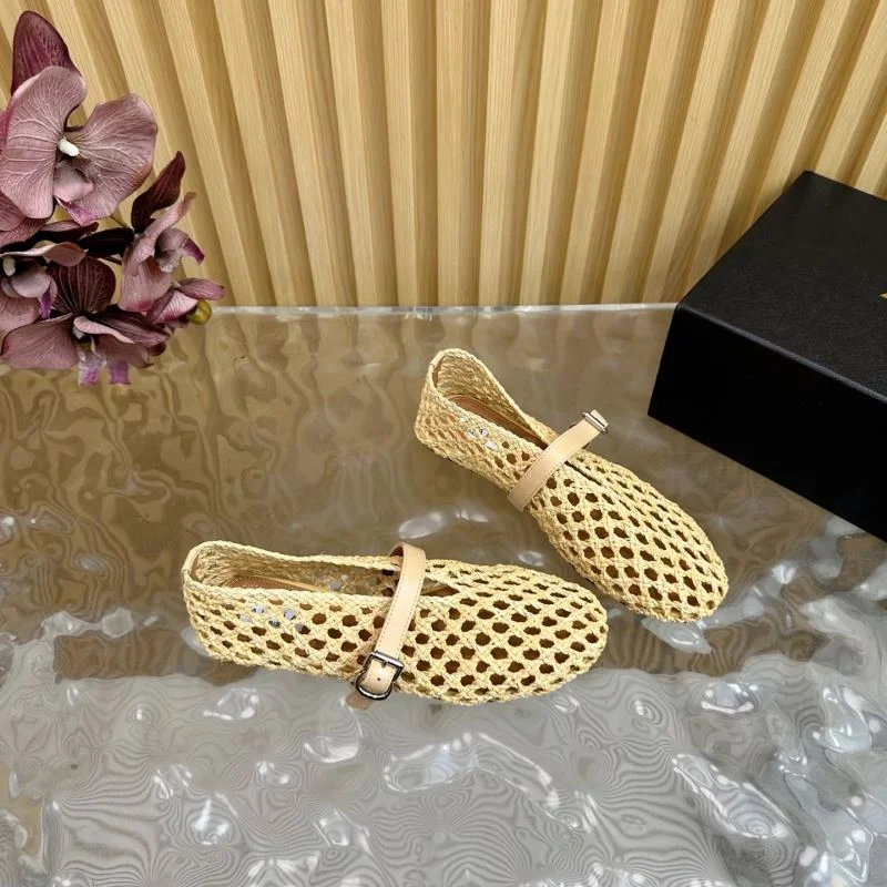 WrinkleFree Alaia Shoes 10672