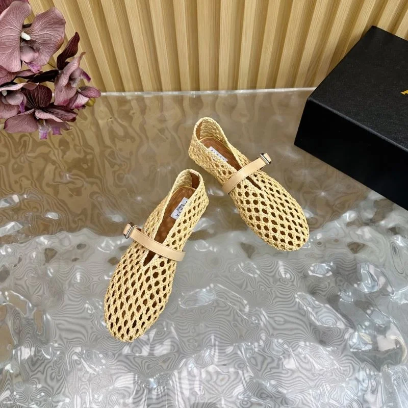 WrinkleFree Alaia Shoes 10672