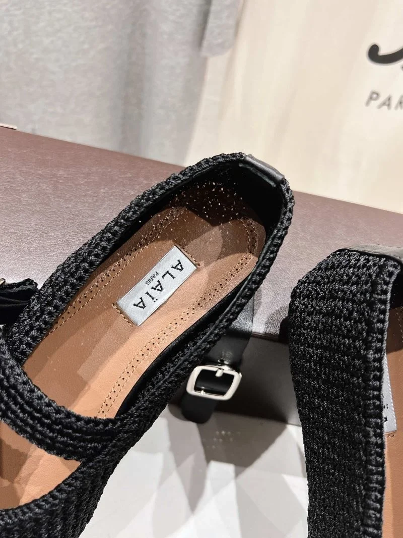 Trendsetting Alaia Shoes 10700