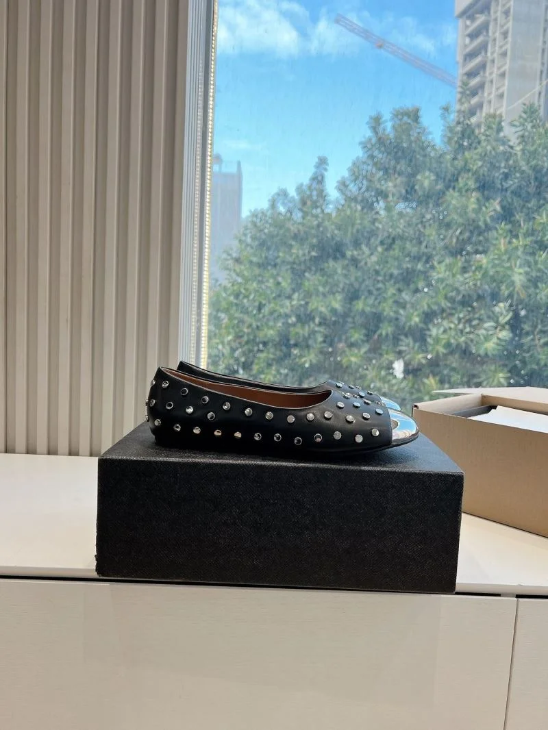 Cozy Alaia Shoes 15971