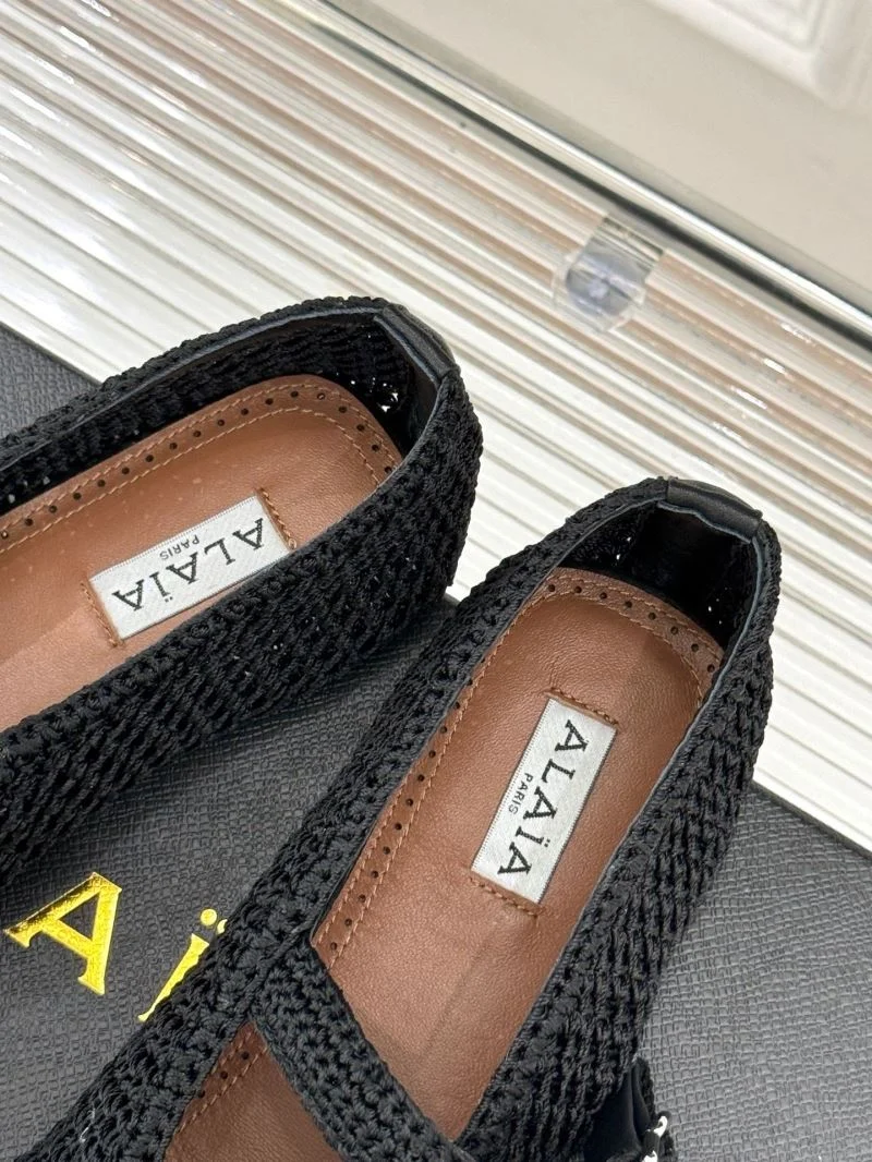 Alaia Shoes Refined 15955