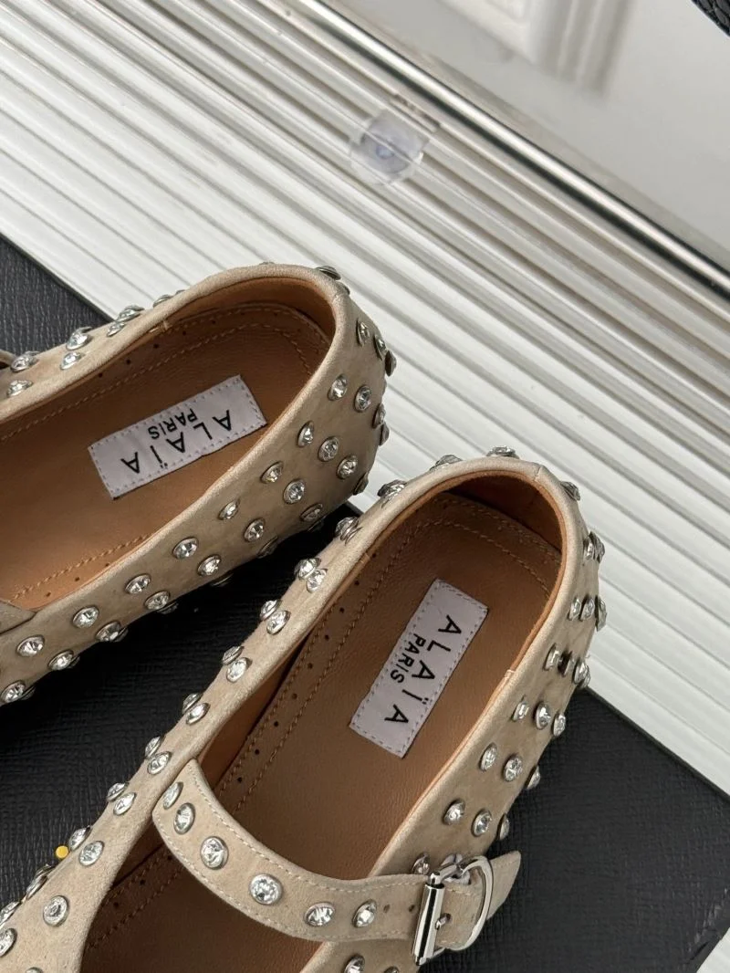 Breathable Alaia Shoes 15962