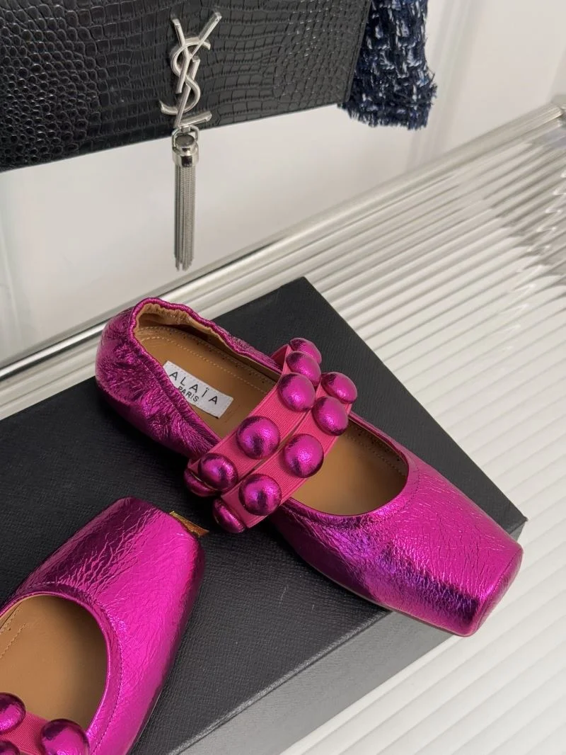 Alaia Shoes RelaxedFit 15940