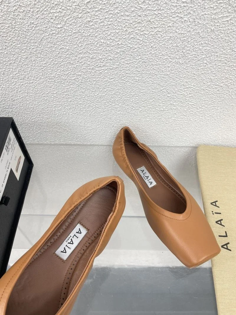 GoAnywhere Alaia Shoes 15950