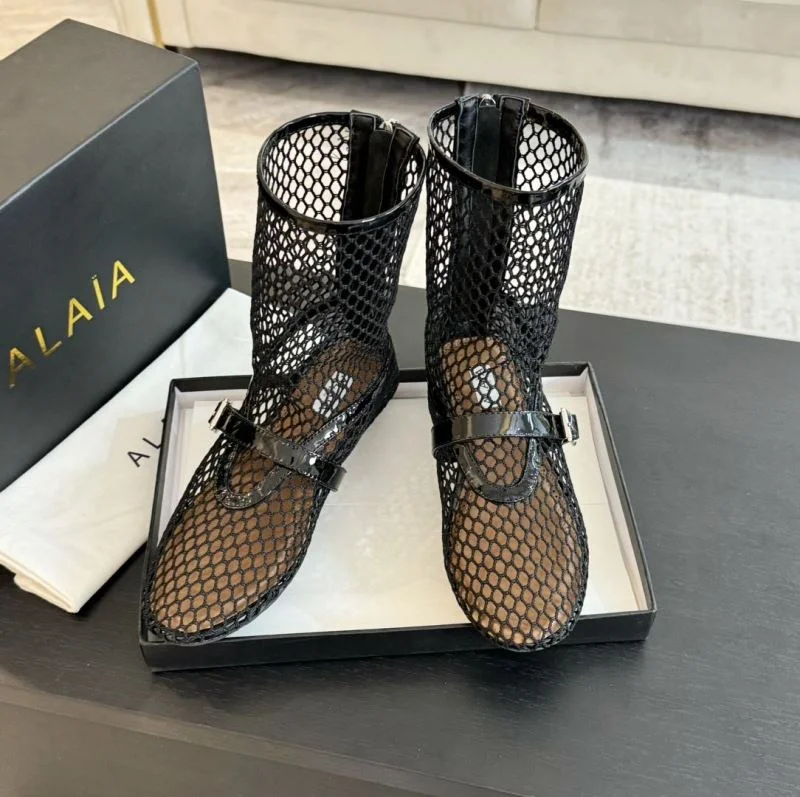 Bright Alaia Shoes 7006