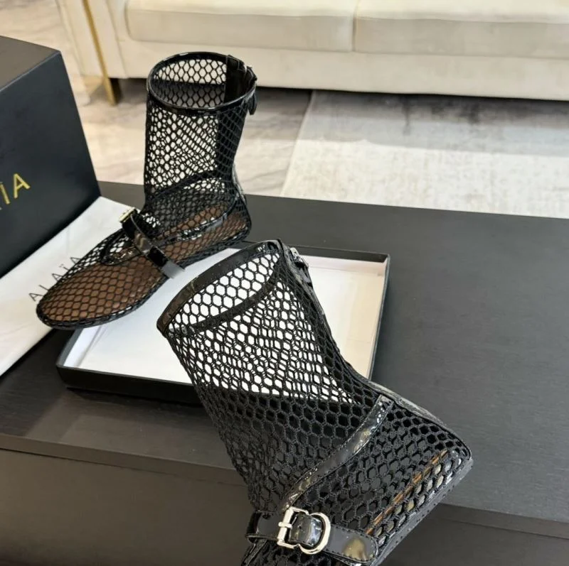Bright Alaia Shoes 7006