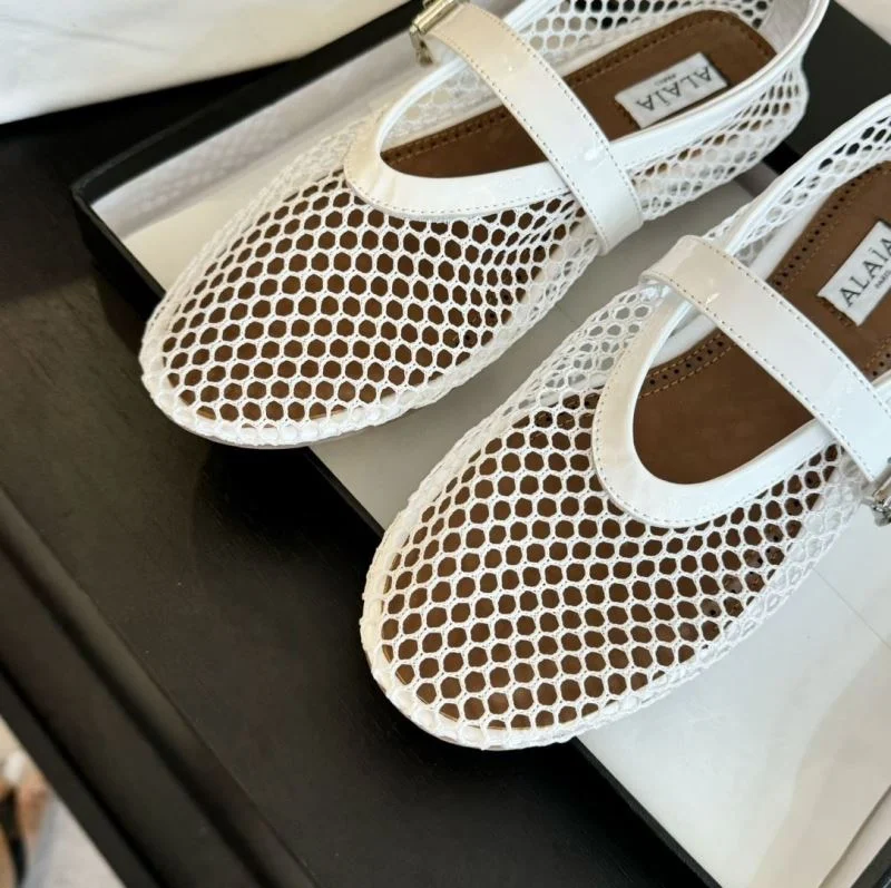 Alaia Shoes ModernLook 6979