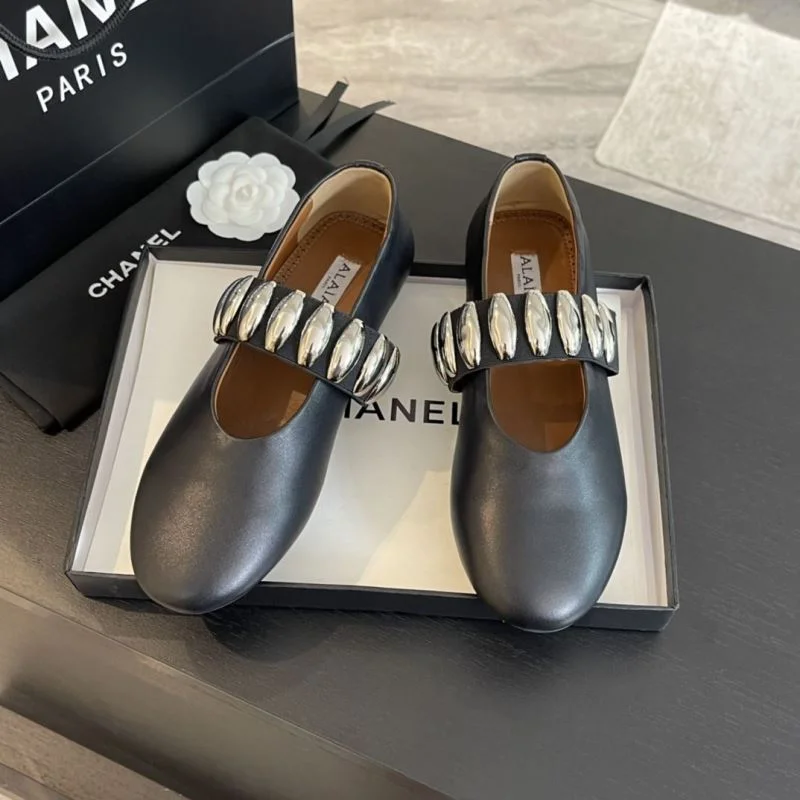TechFriendly Alaia Shoes 6988