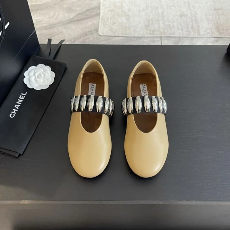 Alaia Shoes Minimalist 6965