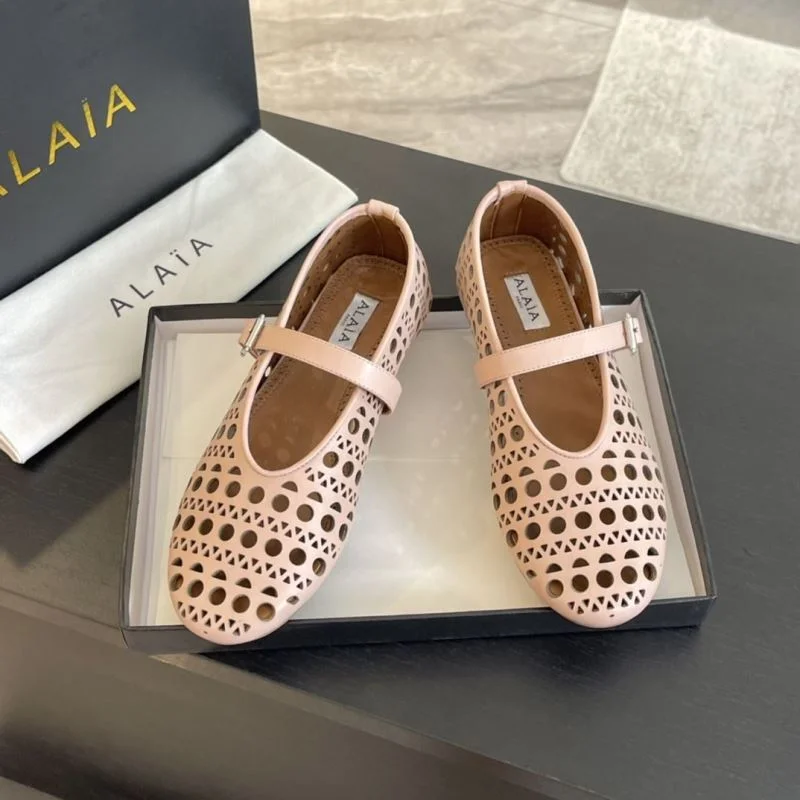 Alaia Shoes Cozy 6959