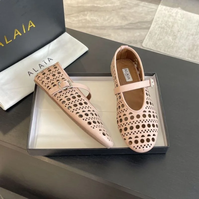 Alaia Shoes Cozy 6959