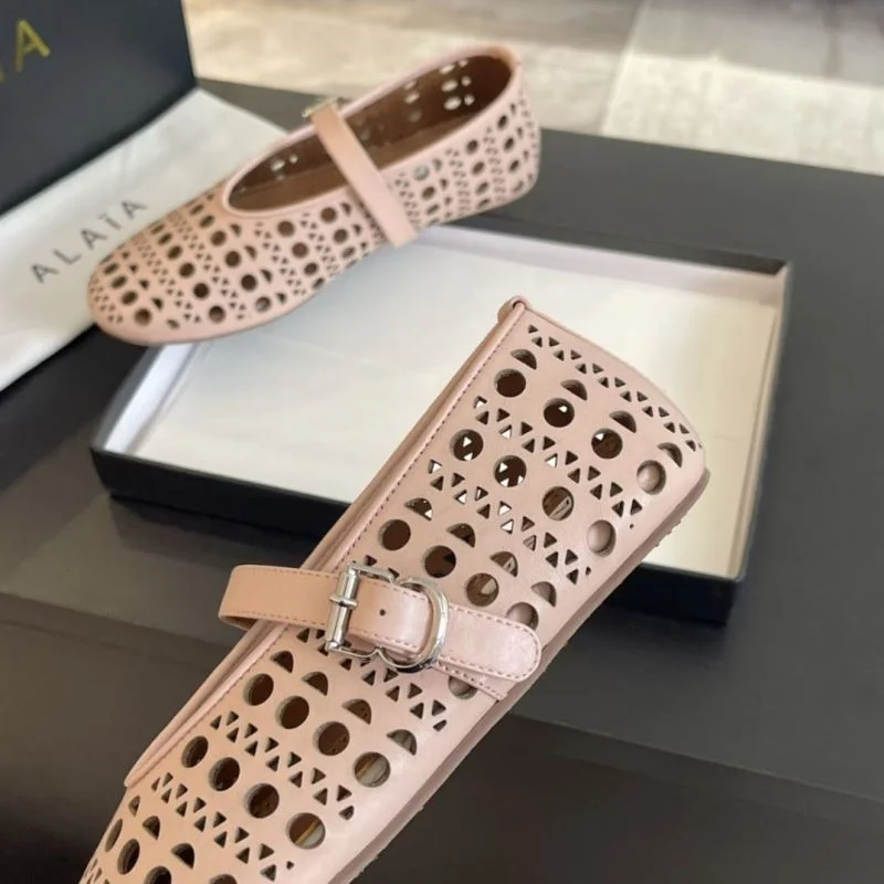 Alaia Shoes Cozy 6959