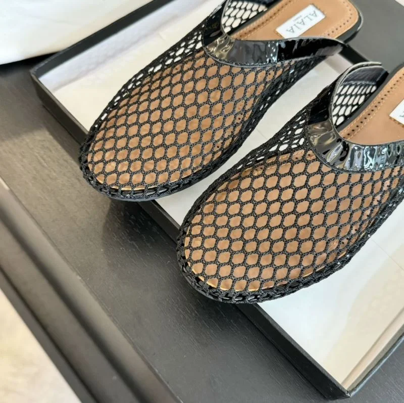 Alaia Shoes WaterResistant 7057
