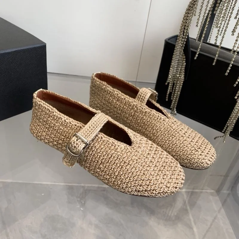 Sleek Alaia Shoes 7053