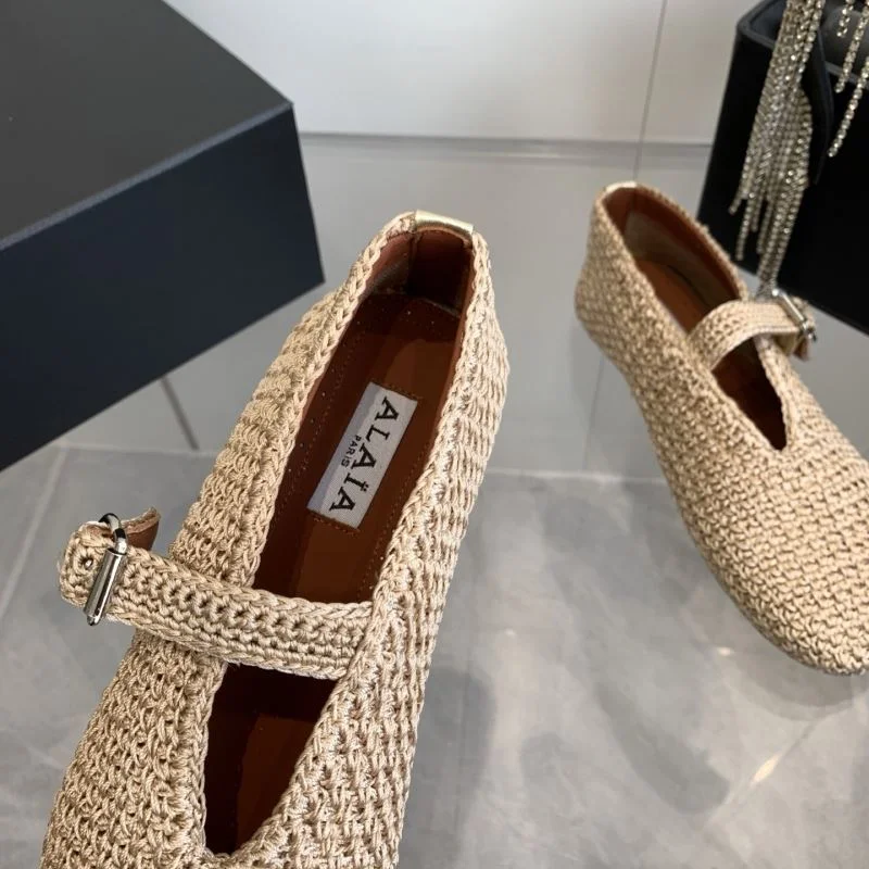 Sleek Alaia Shoes 7053