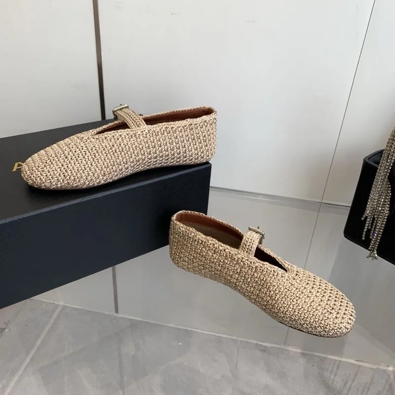 Sleek Alaia Shoes 7053