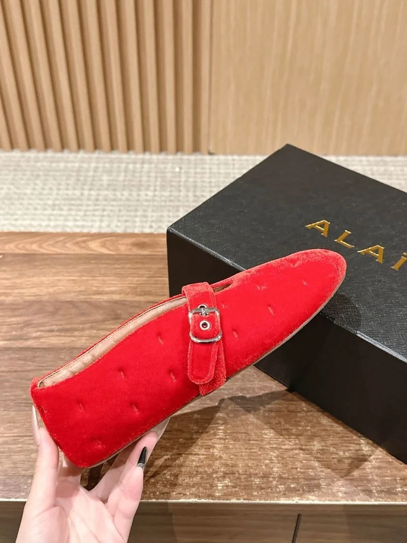 Alaia Shoes Stylish 6980