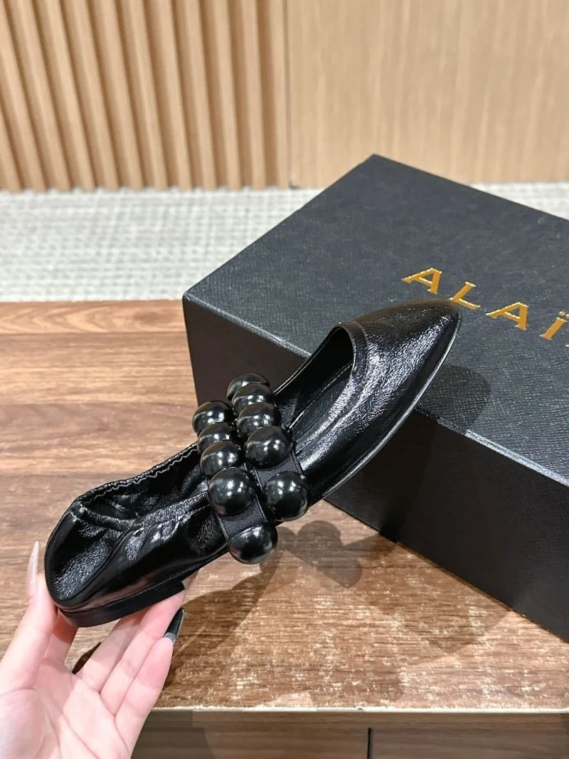 Alaia Shoes Versatile 7014