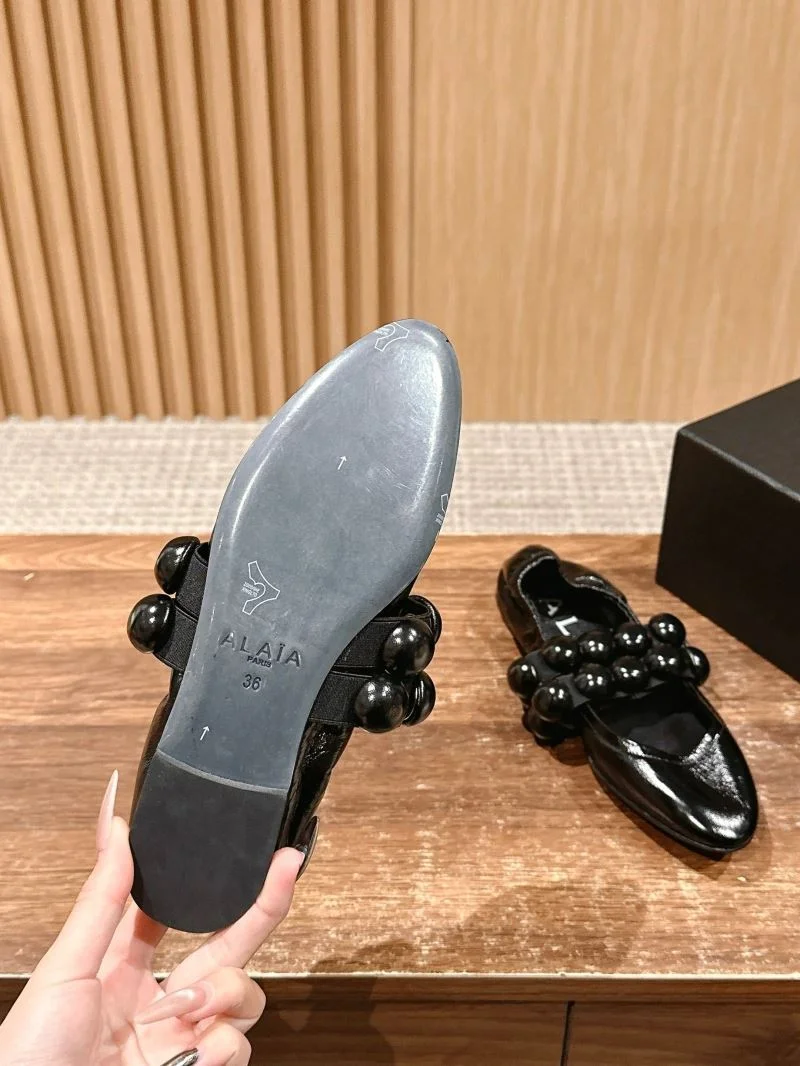 Alaia Shoes Versatile 7014