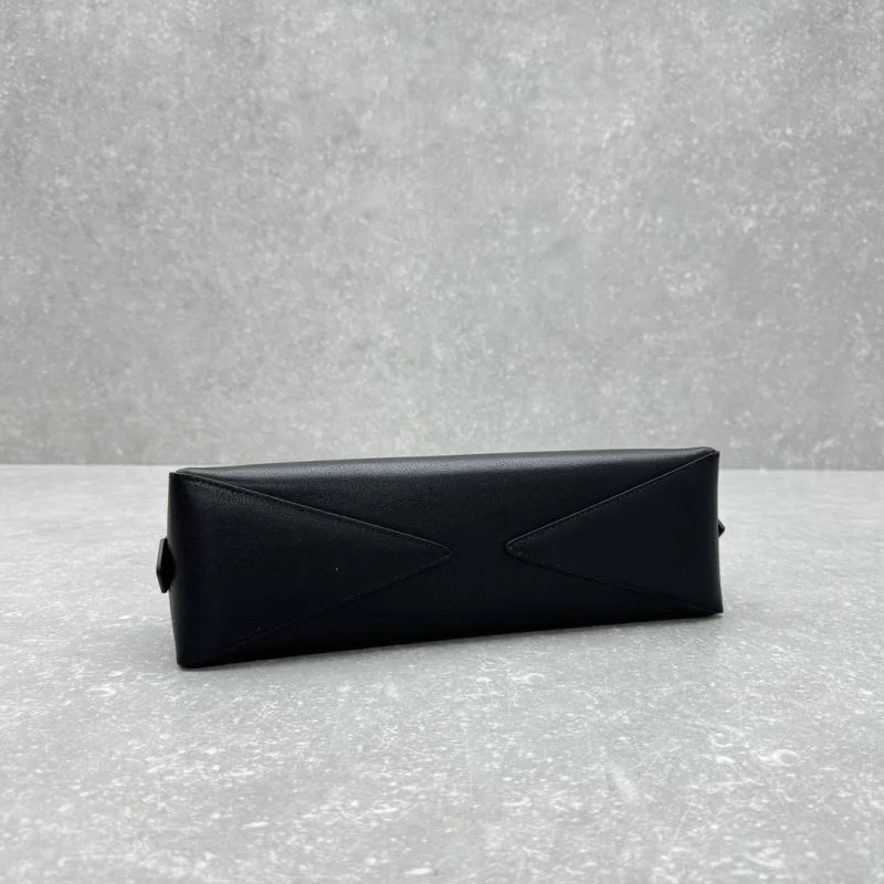 Alaia Top Handle Bags TopPick 55814
