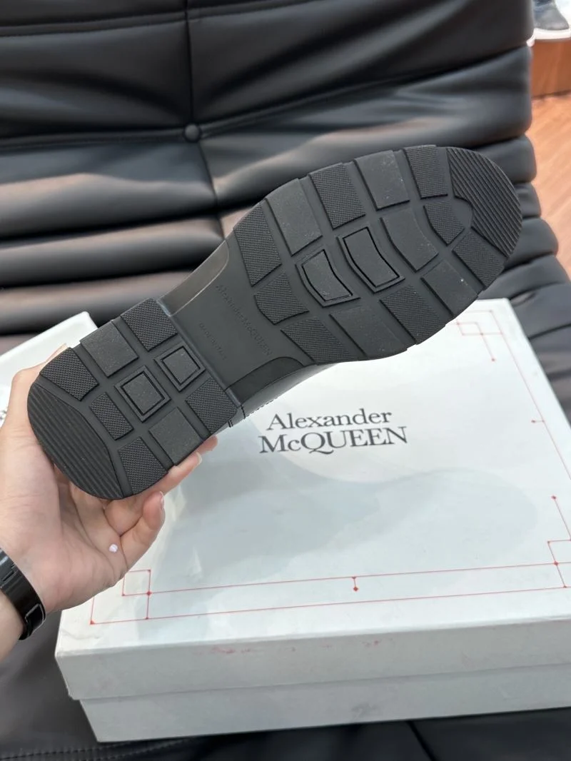 Alexander Mcqueen Boots Comfortable 16316
