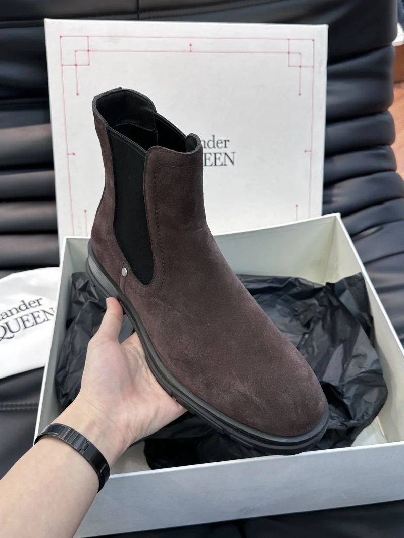 Alexander Mcqueen Boots Sleek 16324