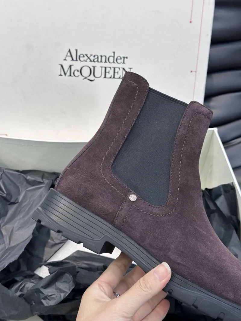 Alexander Mcqueen Boots Sleek 16324