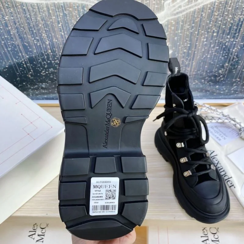 Alexander Mcqueen Boots Original 16498