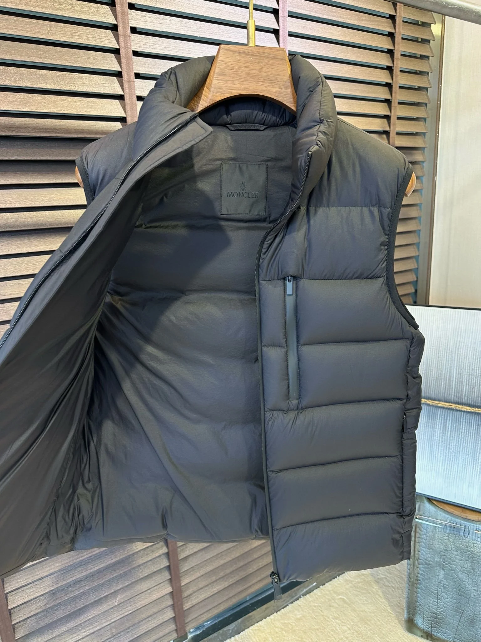 Sleek Alexander Mcqueen Down Jackets 165486