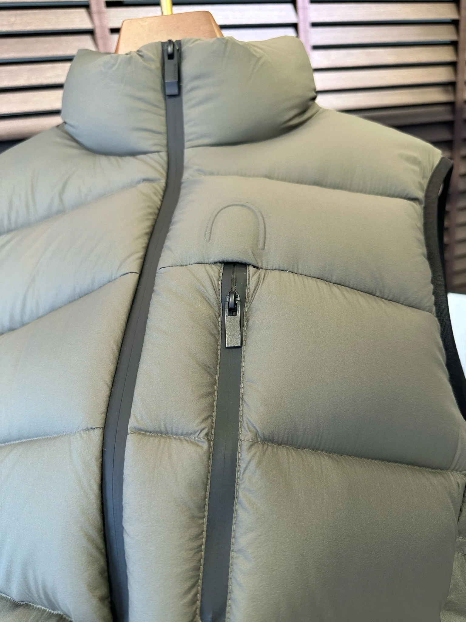 TravelReady Alexander Mcqueen Down Jackets 165487