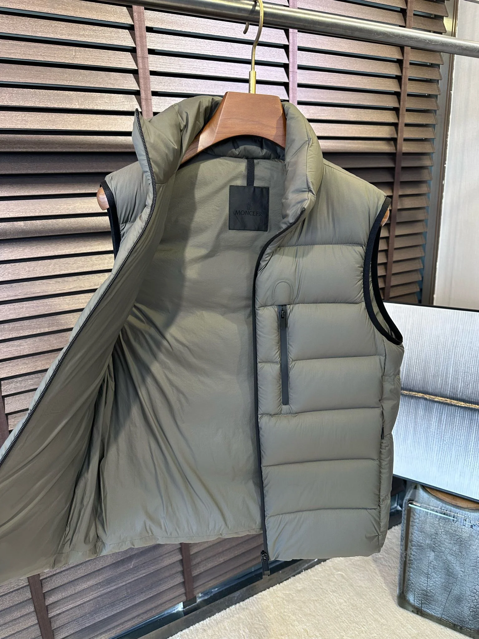 TravelReady Alexander Mcqueen Down Jackets 165487