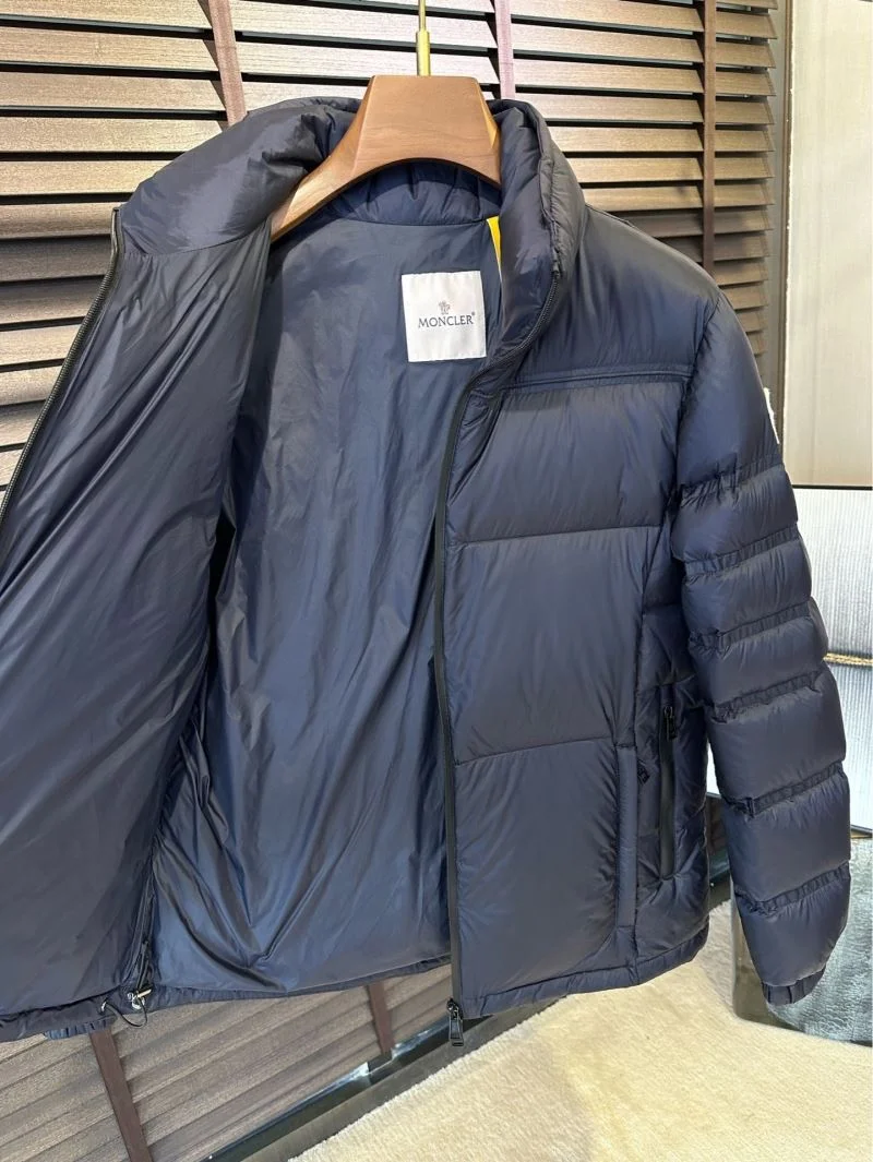 Alexander Mcqueen Down Jackets TechFriendly 164990