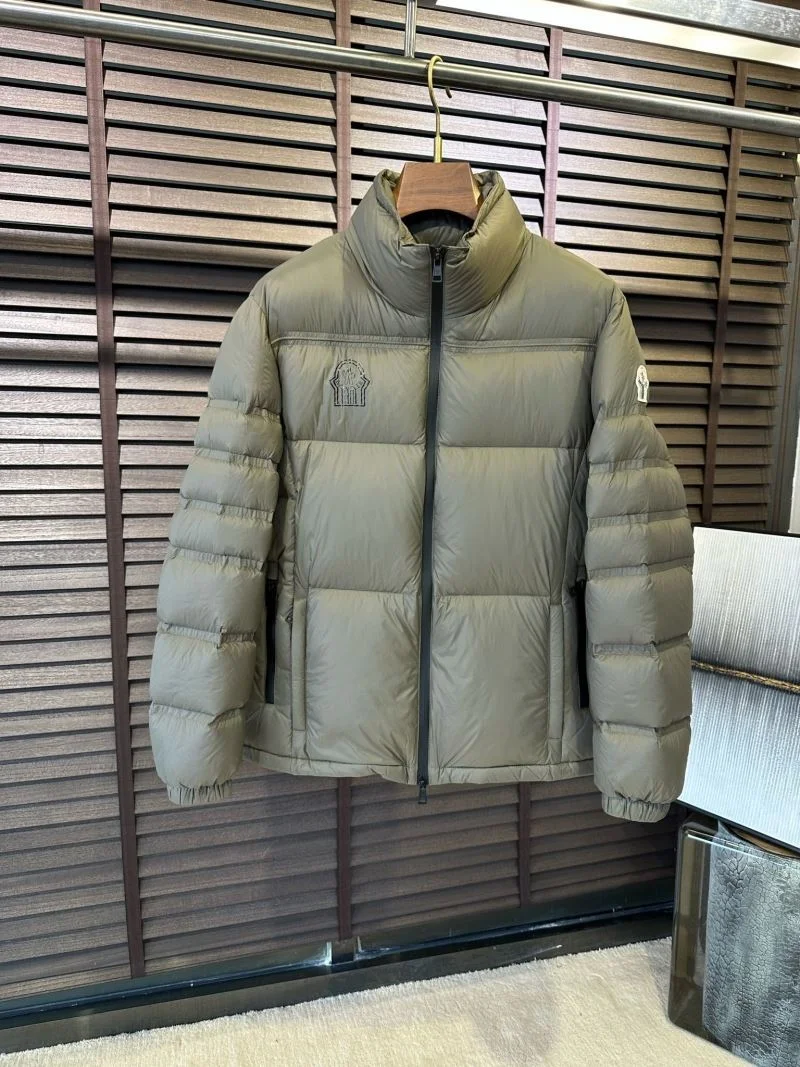 Alexander Mcqueen Down Jackets Flexible 164989