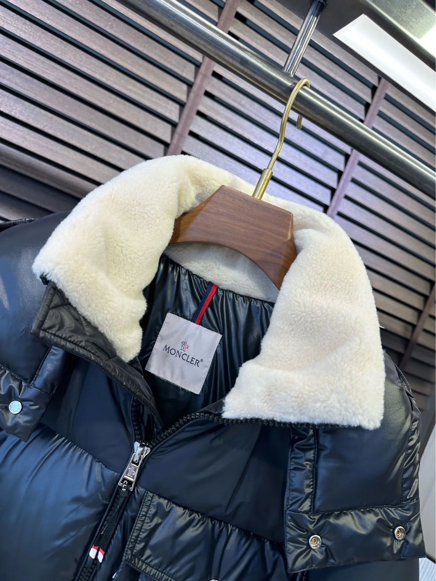 SmartChoice Alexander Mcqueen Down Jackets 165060