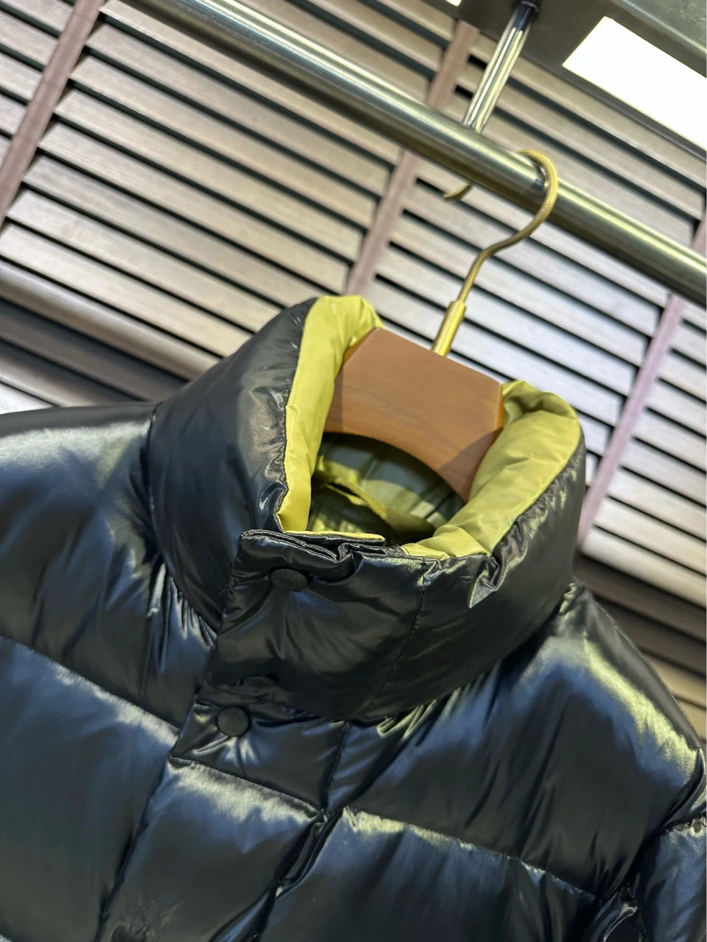 Alexander Mcqueen Down Jackets Supportive 165055