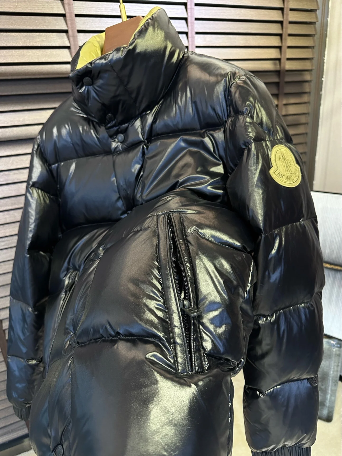 Alexander Mcqueen Down Jackets Supportive 165055