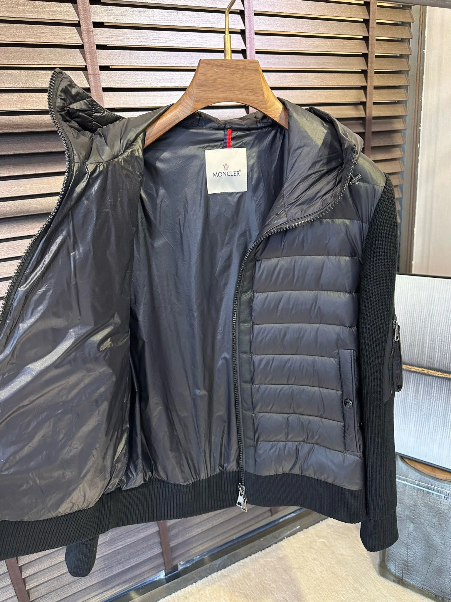 Alexander Mcqueen Down Jackets Tailored 165051
