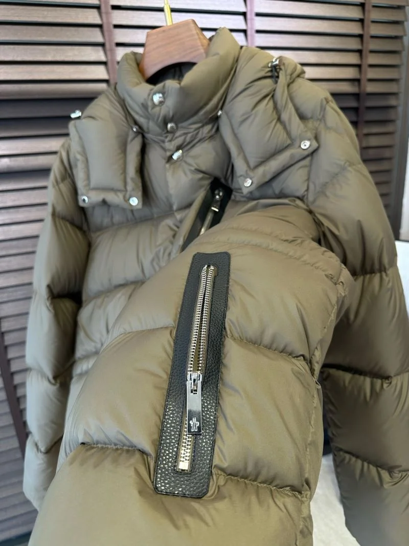 WeatherProof Alexander Mcqueen Down Jackets 164856
