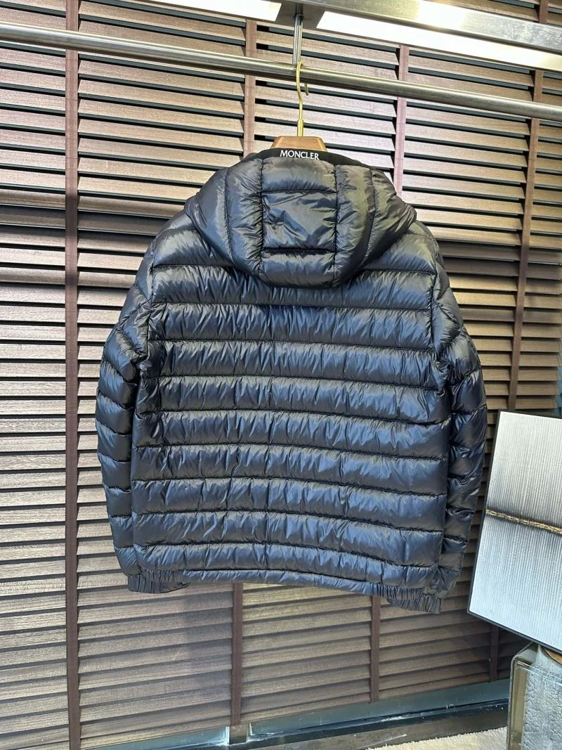 EyeCatching Alexander Mcqueen Down Jackets 164864