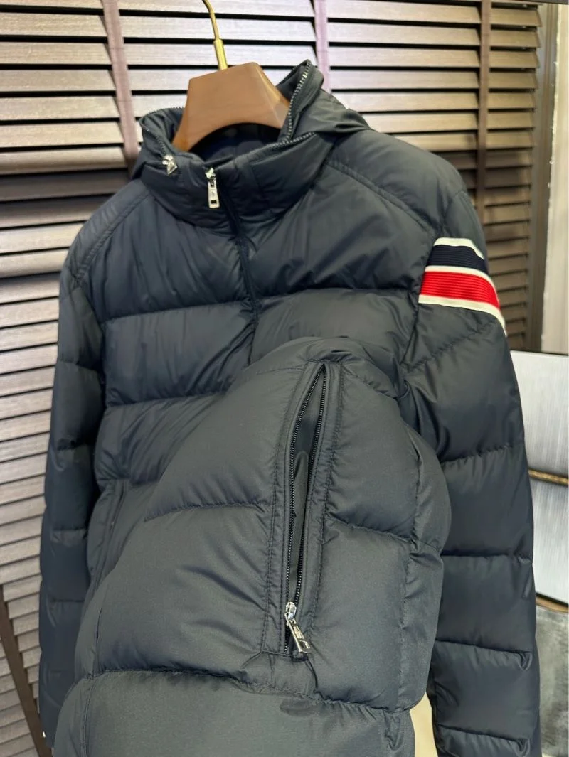 SmoothTexture Alexander Mcqueen Down Jackets 164852